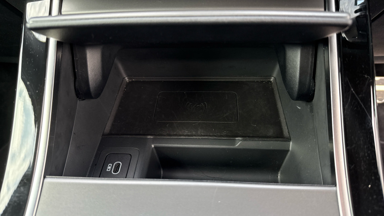 Land Rover Range Rover Evoque 2.0 D200 Dynamic SE 5dr Auto Diesel Hatchback